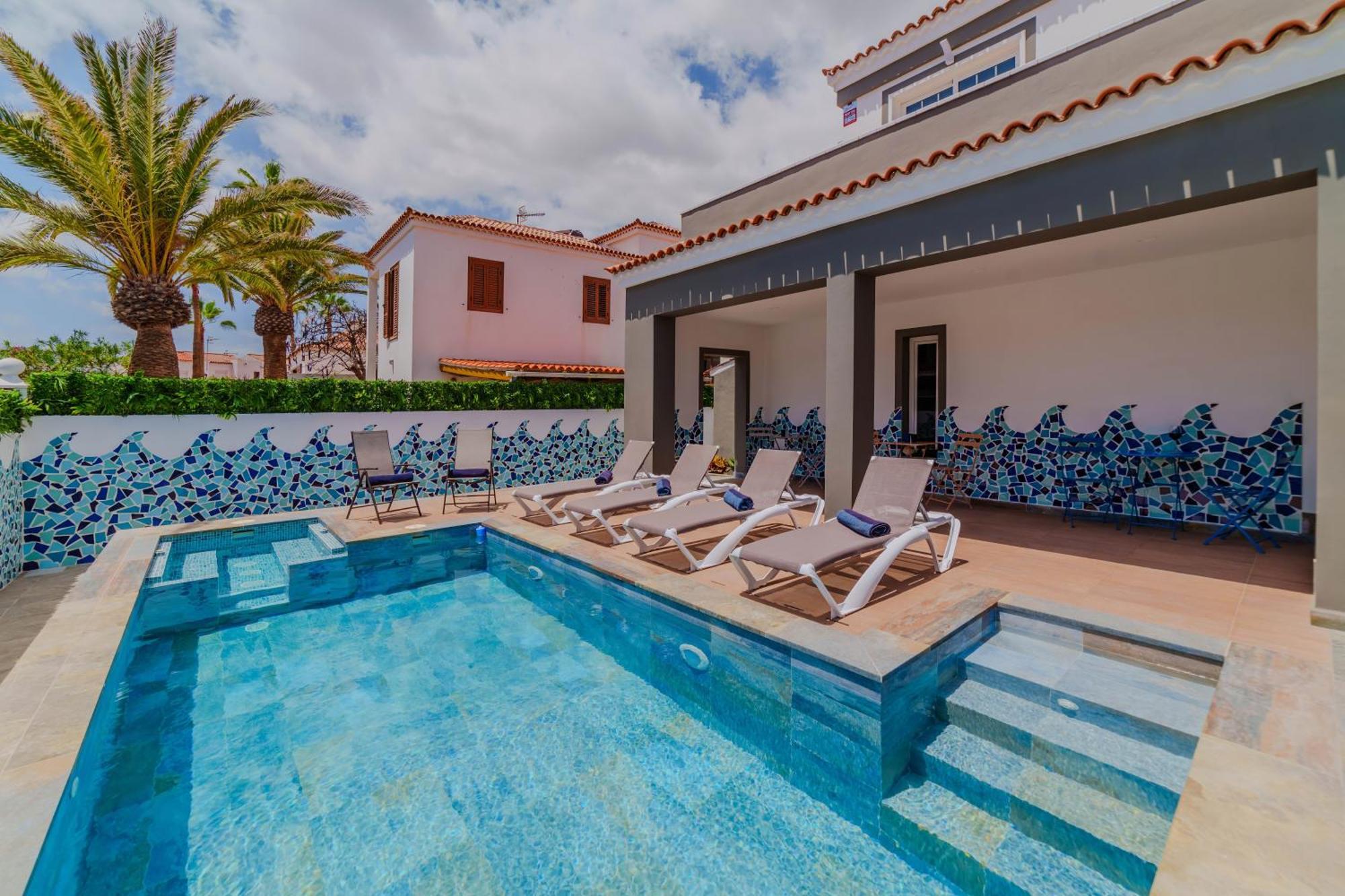Villa De Marcos Alojamiento De Lujo Con Piscina Privada 아로나 외부 사진